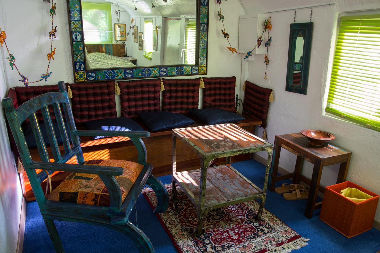 Crazy Lounge Bnb Эгль Экстерьер фото